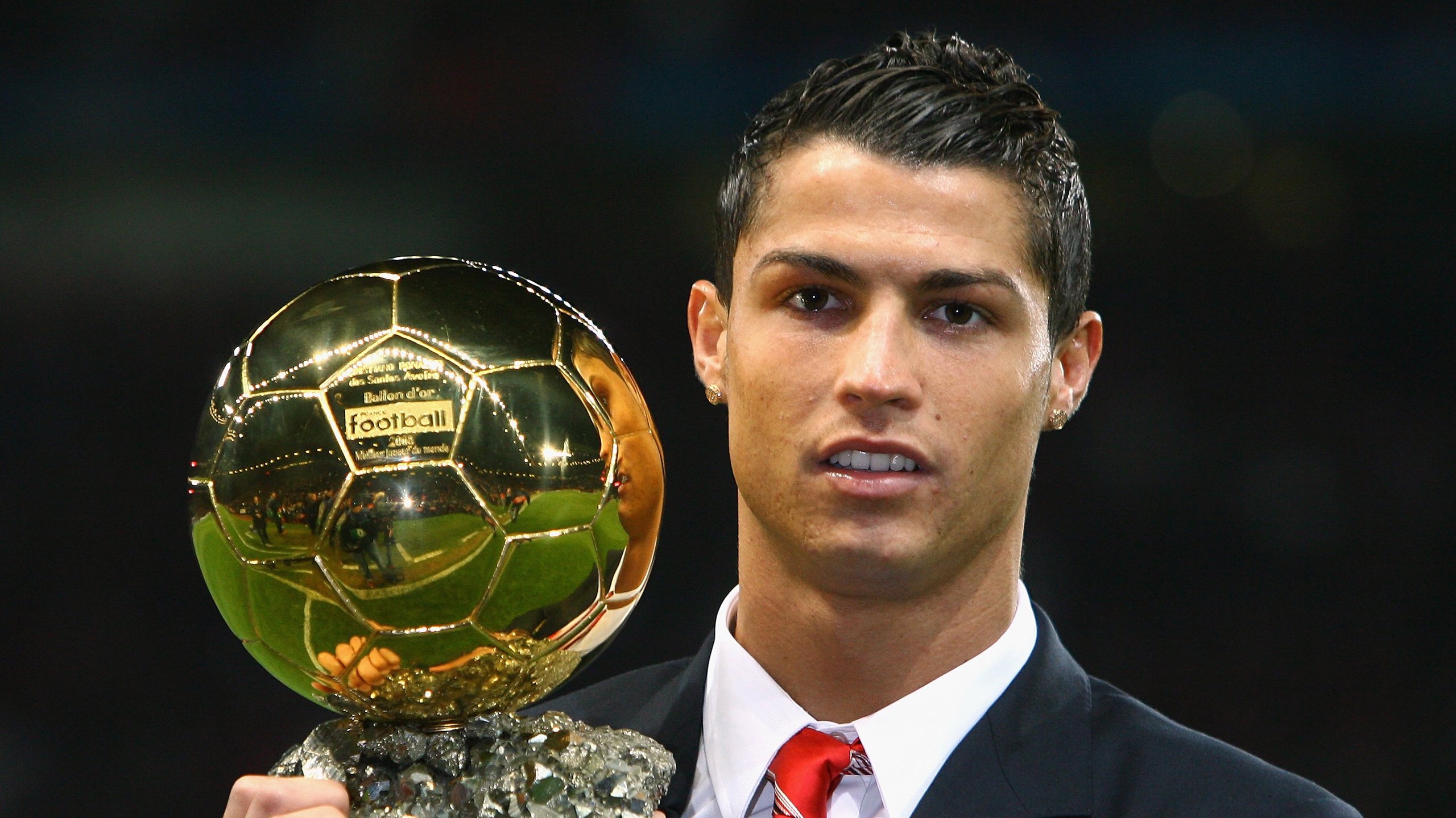 《ApexLegends》“冰原”主题赛事火热开战,战队展现极致配合